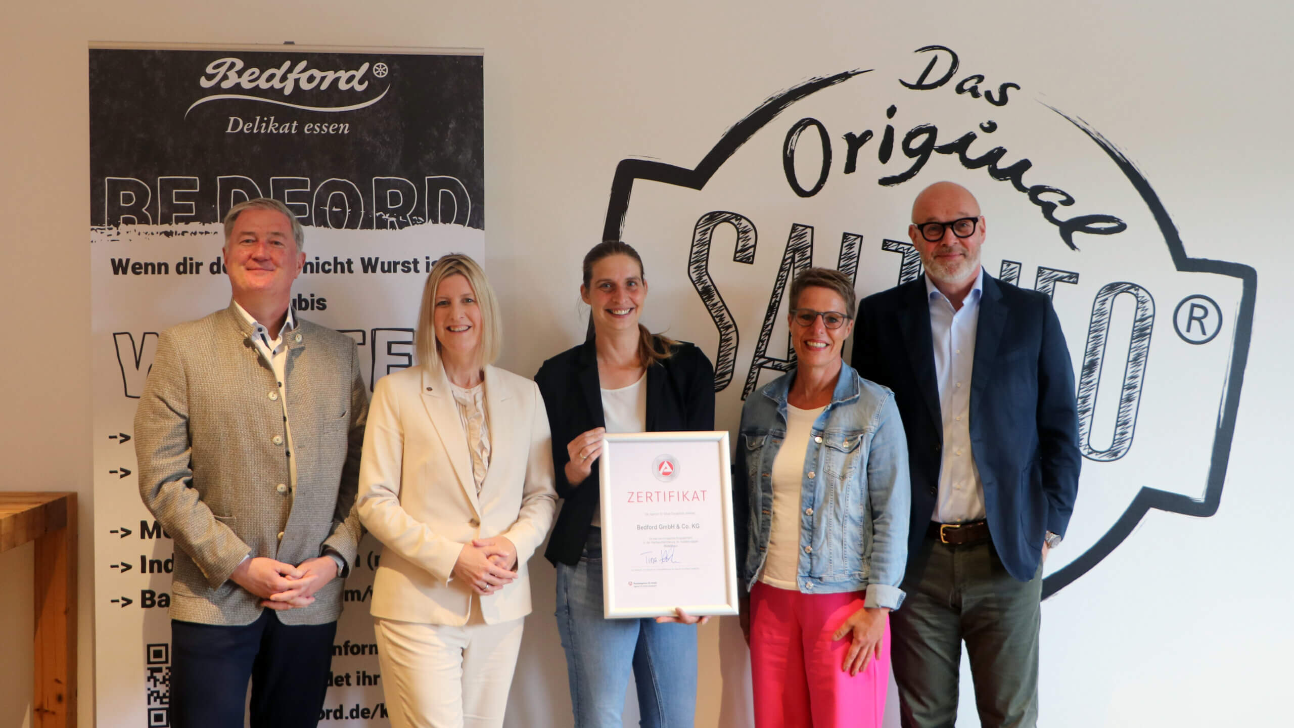 Wurst- & Schinkenmanufaktur Bedford erhält Auszeichnung von der Agentur für Arbeit